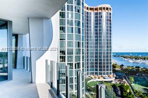 CLUB RESIDENCES AT PARK G - Residential