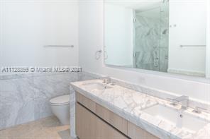 CLUB RESIDENCES AT PARK G - Residential
