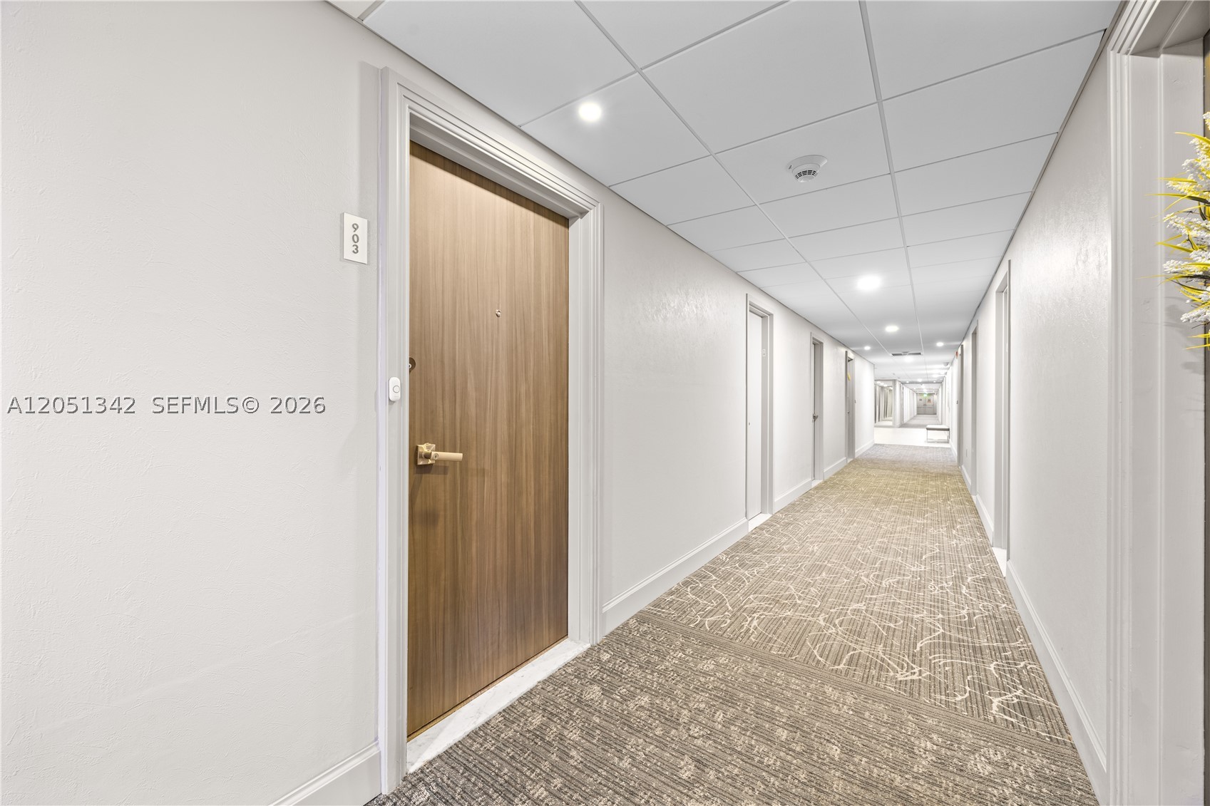 ARLEN HOUSE CONDO - Residential