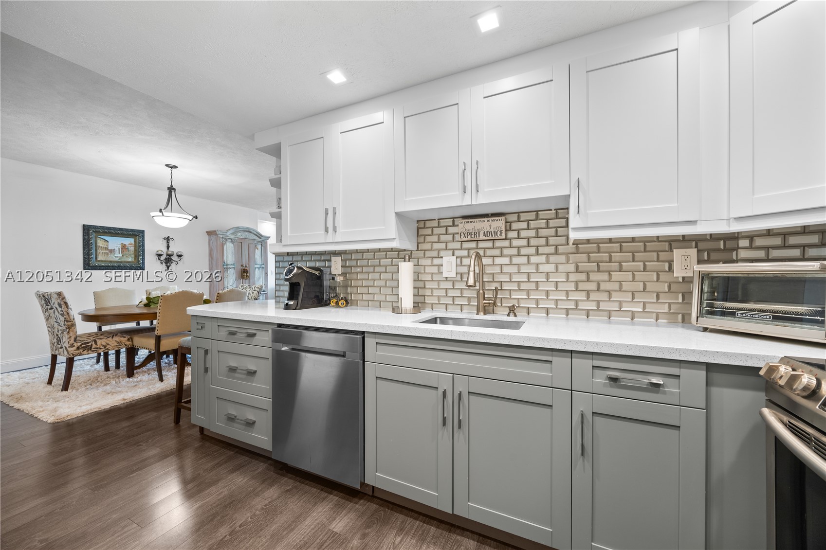 ARLEN HOUSE CONDO - Residential