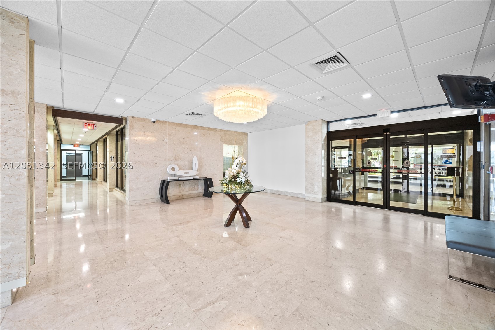 ARLEN HOUSE CONDO - Residential