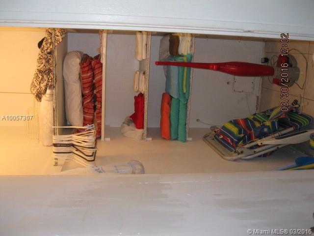 Oasis Surfside Condo - Residential Lease