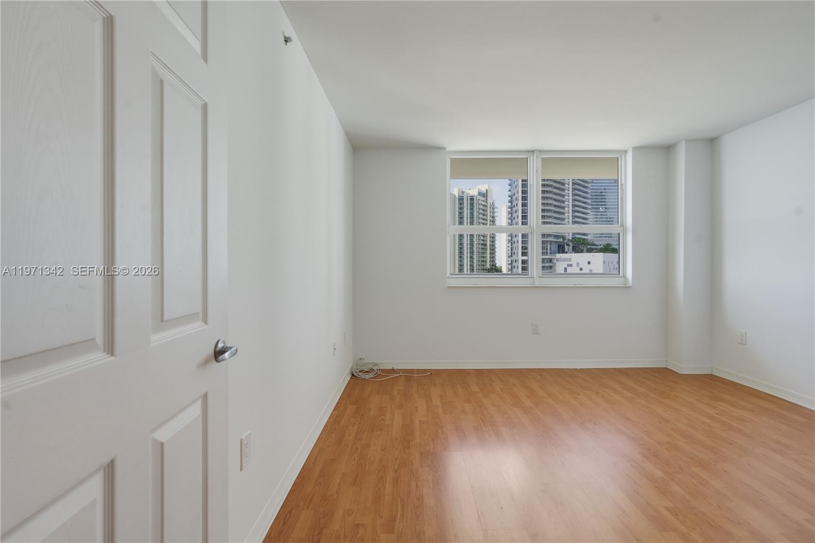 THE MARK ON BRICKELL COND - Residential