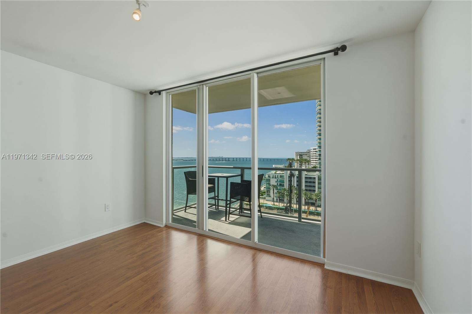 THE MARK ON BRICKELL COND - Residential