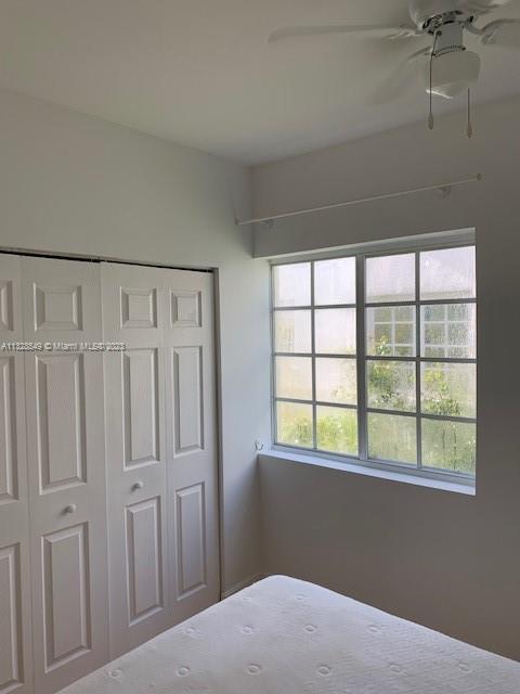 MERIDIAN DECO CONDO - Residential