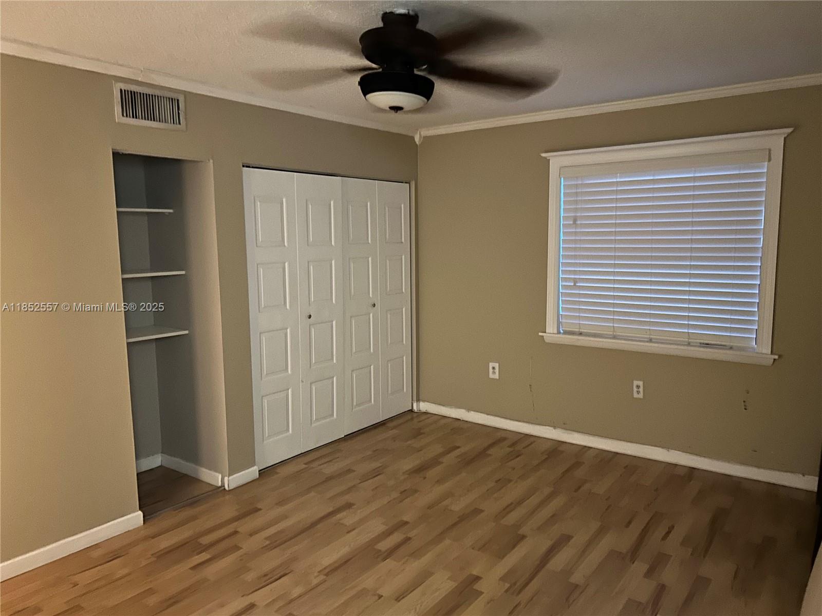 PLANTATION CLUB B CONDO - Residential
