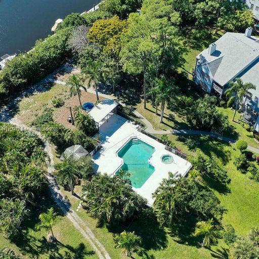HEATHERWOOD CONDO - Residential