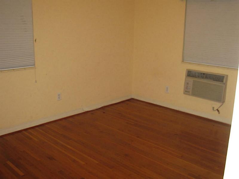 13-24 52 41 - Residential