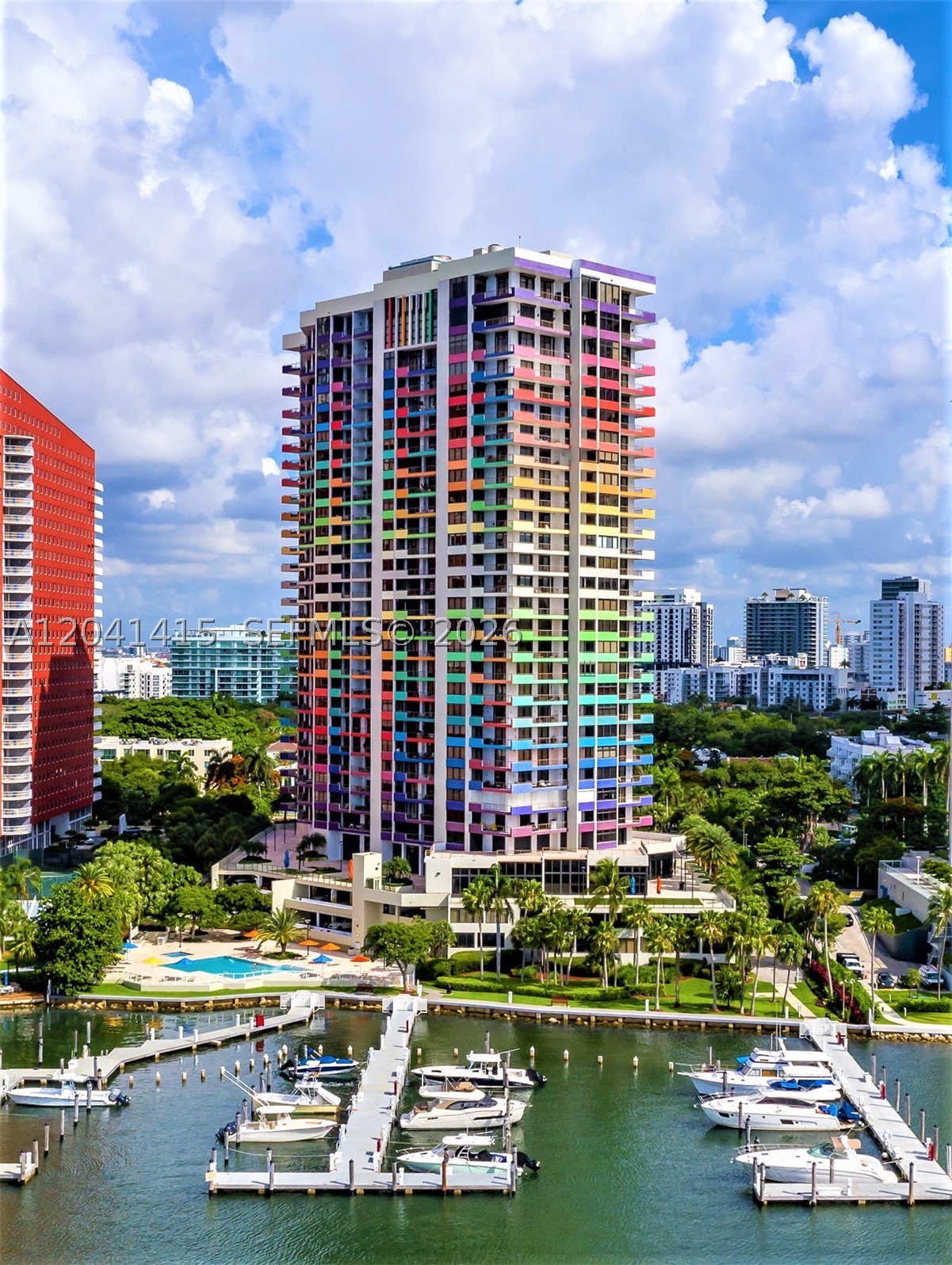 VILLA REGINA CONDO - Residential