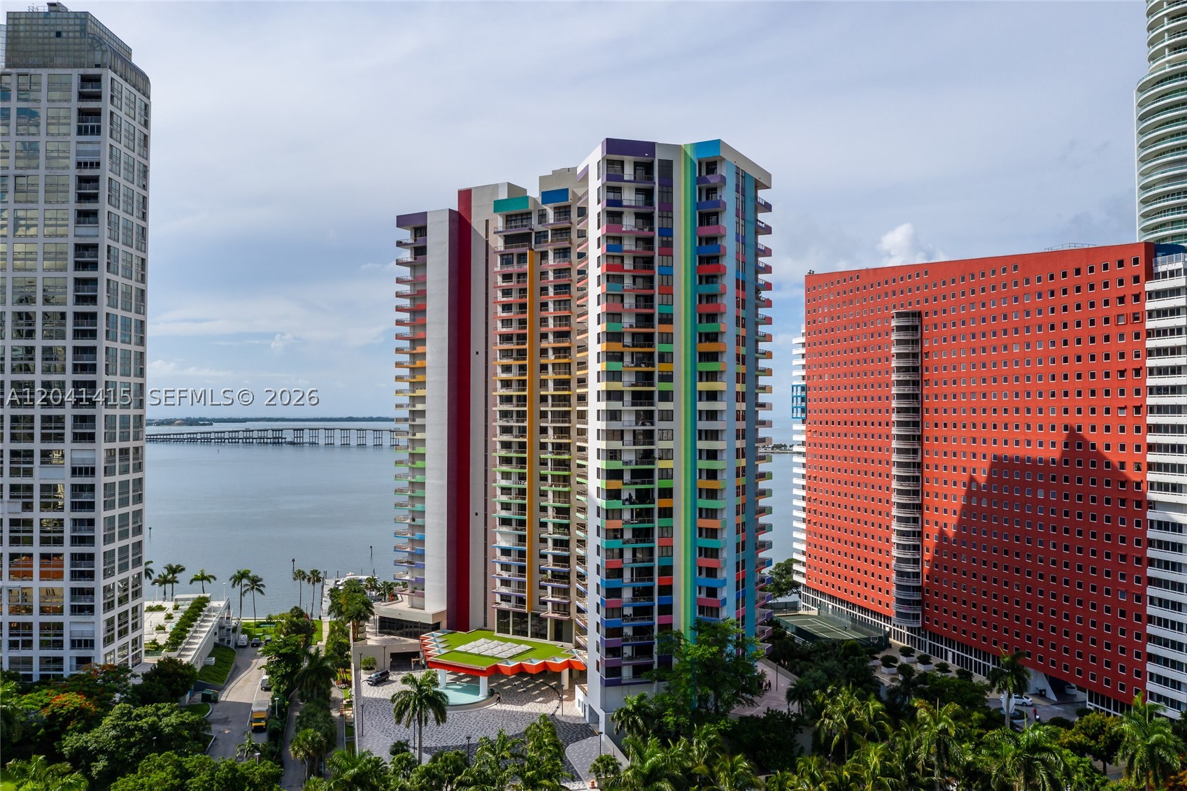 Beautiful Villa Regina, one of Brickell’s pre-eminent condominiums, offering over sized residences with an elegant double door entrance foyer eat-in kitchen with bay views, ample living/dining room, main bedroom with gorgeous view of the growing Brickell skyline, double bath rooms, and huge walk in closet. Guest bed room currently set up as an office. 2 full size, side by side parking spaces. Amenities include a marina, a peaceful bay side pool with barbecues, state of the art gym, party rooms, children’’s playroom, and convenience store. Building has passed it’s 40 year recertification, and reserve study. Join the lucky residents who are happy to call Villa Regina home.