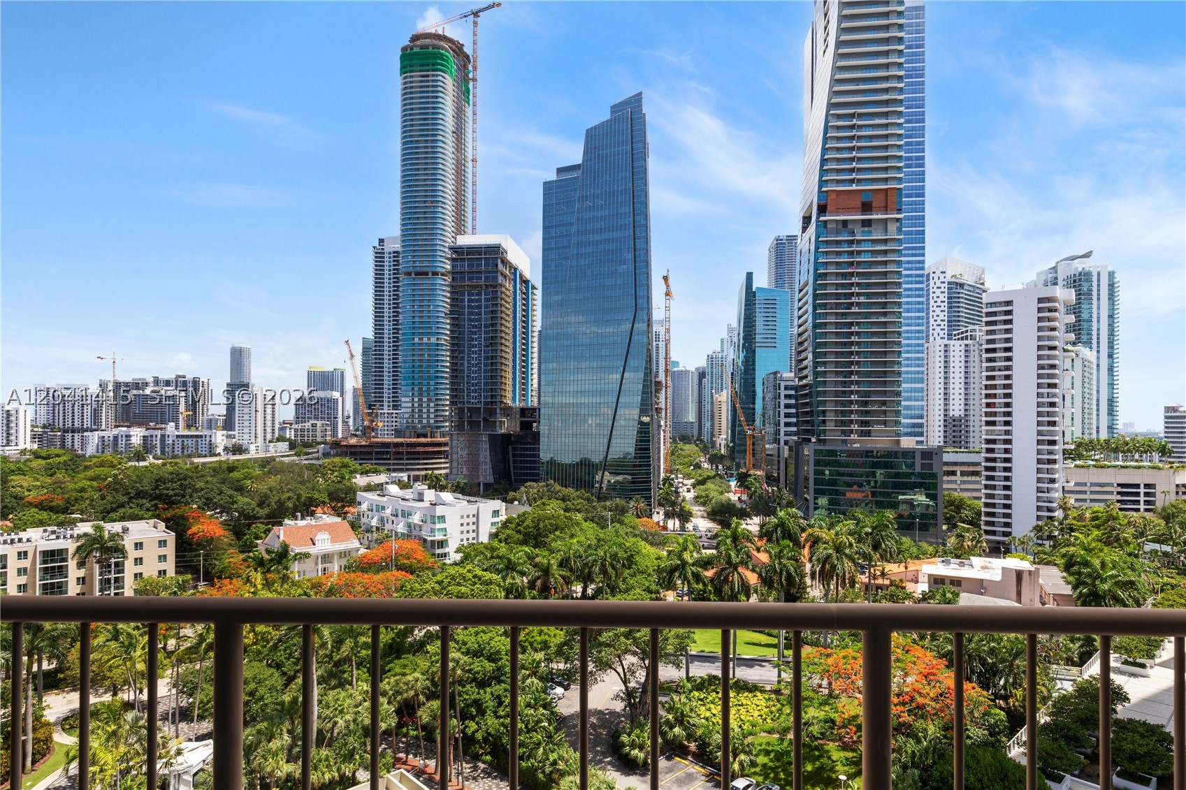 VILLA REGINA CONDO - Residential