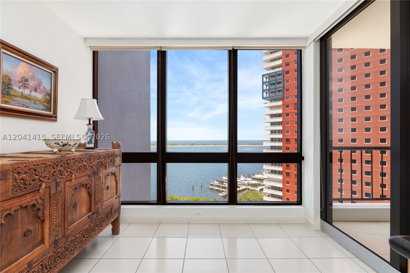 VILLA REGINA CONDO - Residential