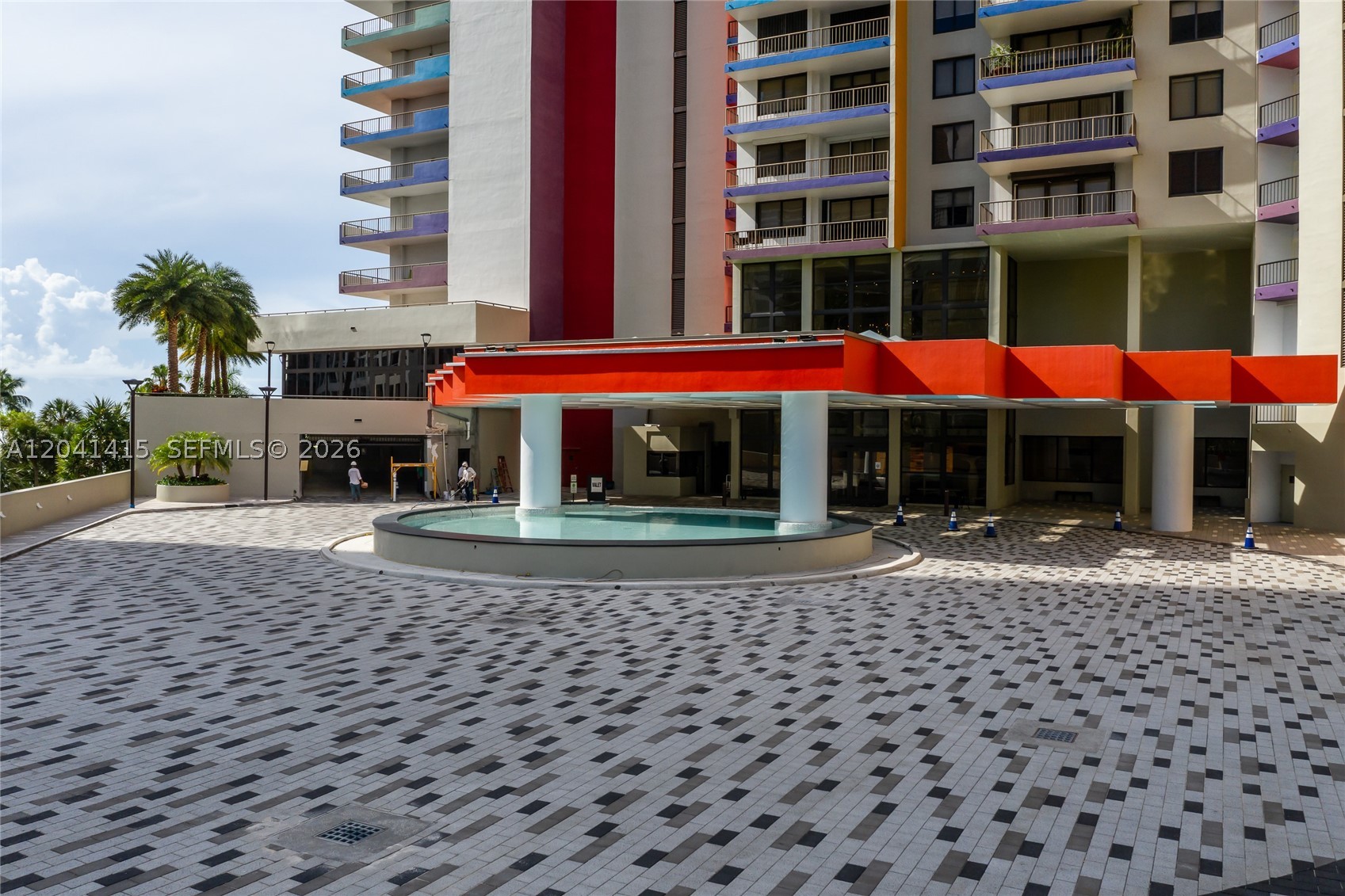 VILLA REGINA CONDO - Residential
