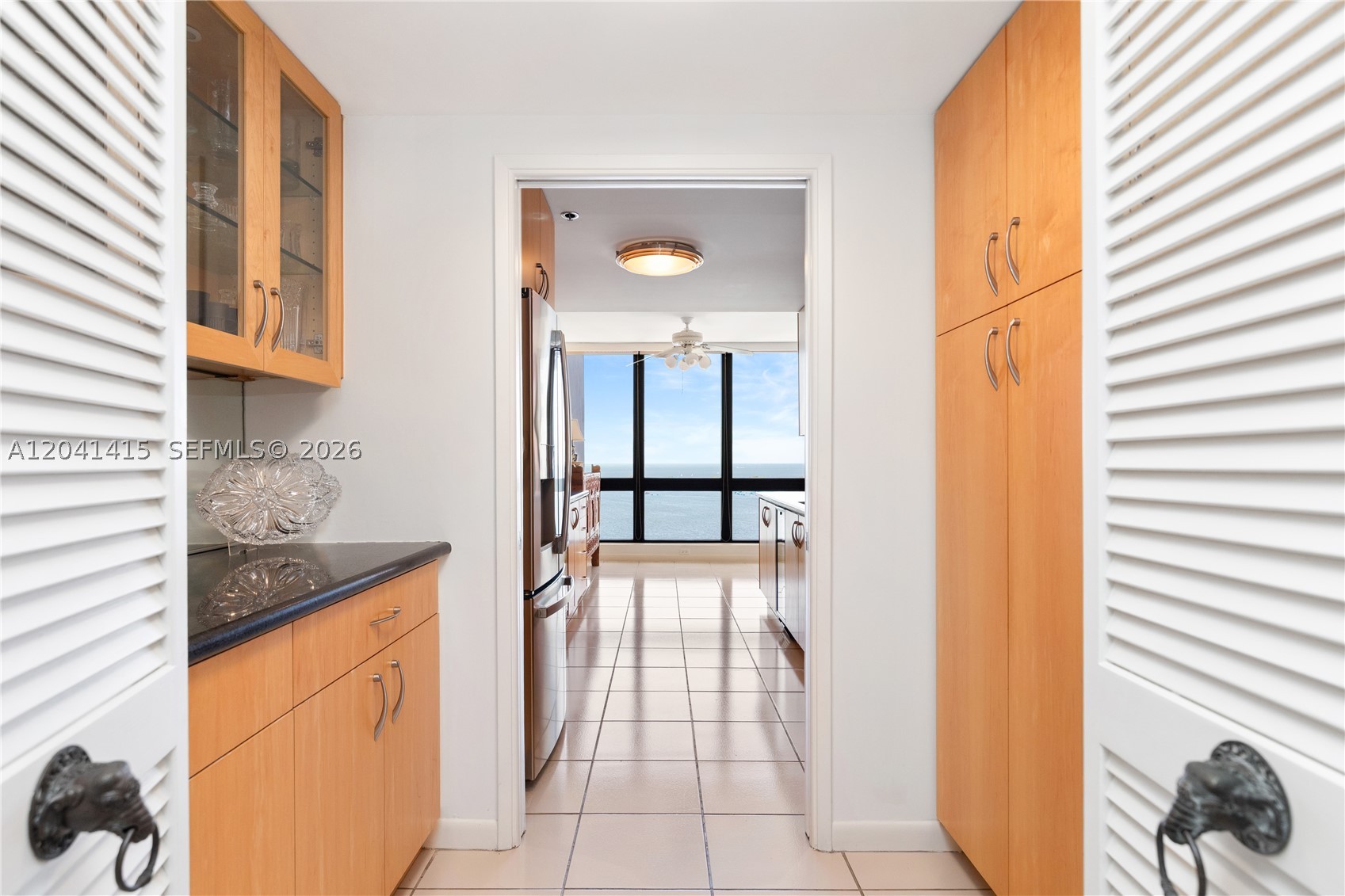 VILLA REGINA CONDO - Residential