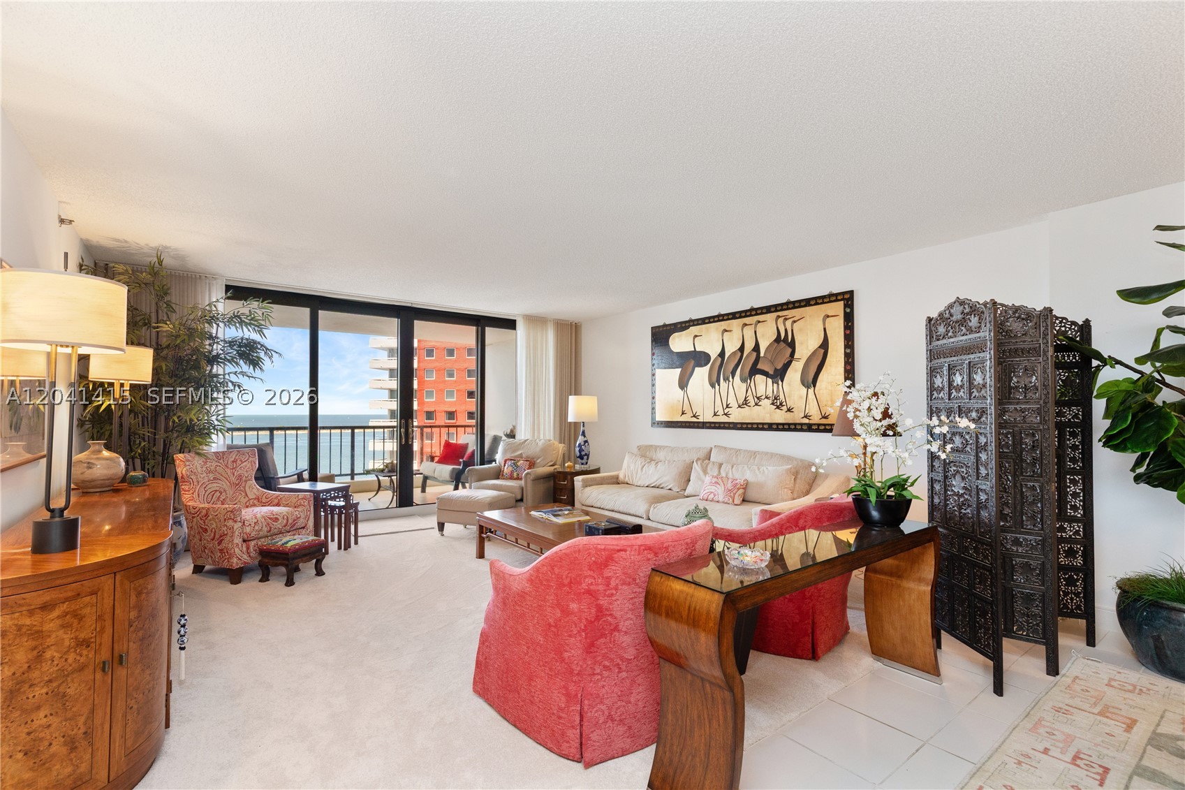 VILLA REGINA CONDO - Residential