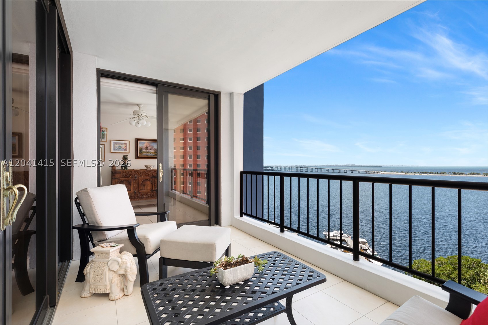VILLA REGINA CONDO - Residential