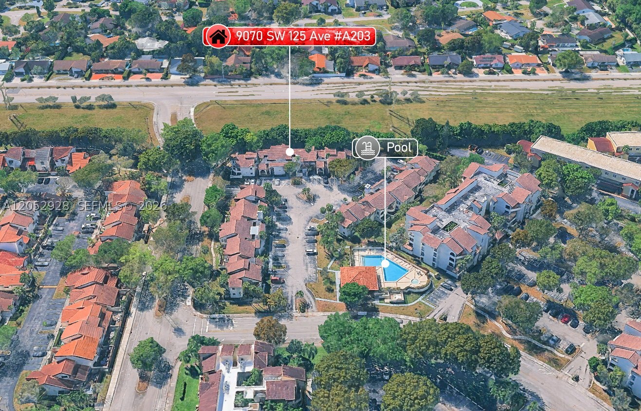 KENLAND BEND SOUTH CONDO - Residential
