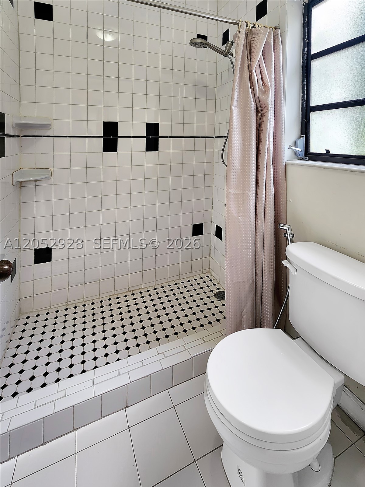 KENLAND BEND SOUTH CONDO - Residential
