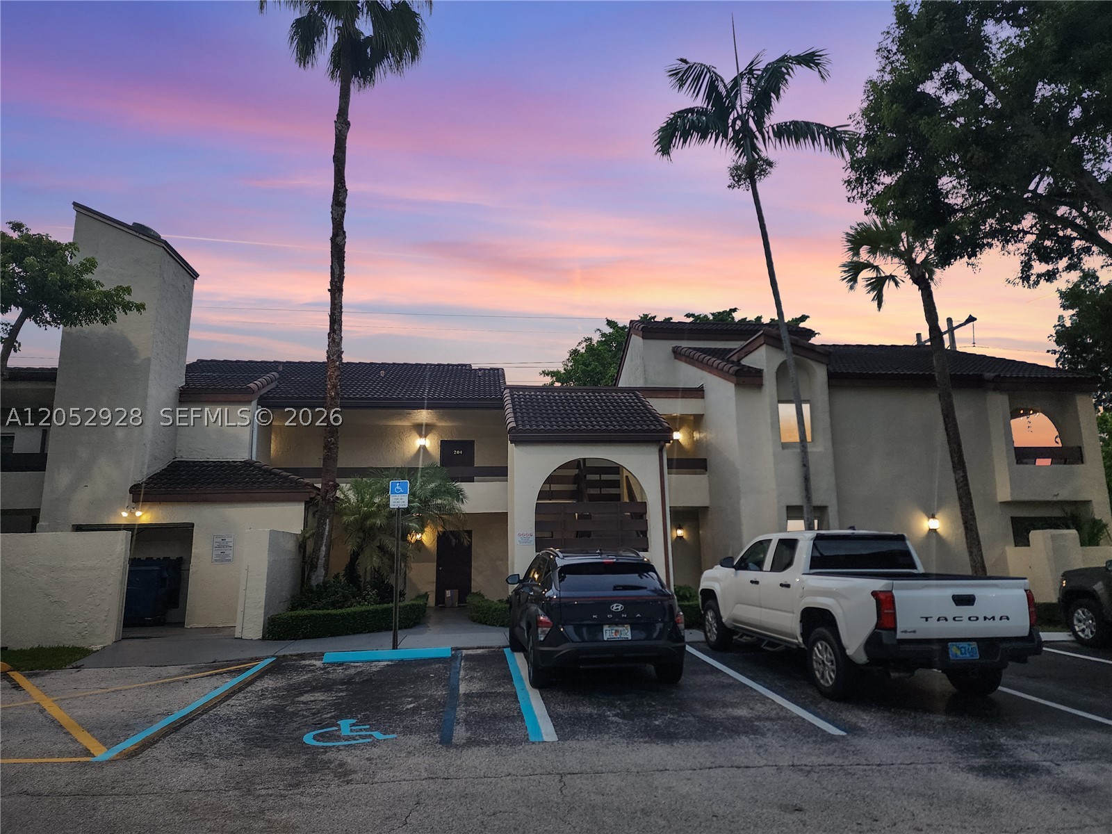 KENLAND BEND SOUTH CONDO - Residential