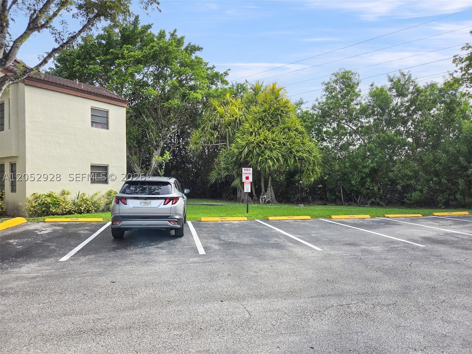 KENLAND BEND SOUTH CONDO - Residential