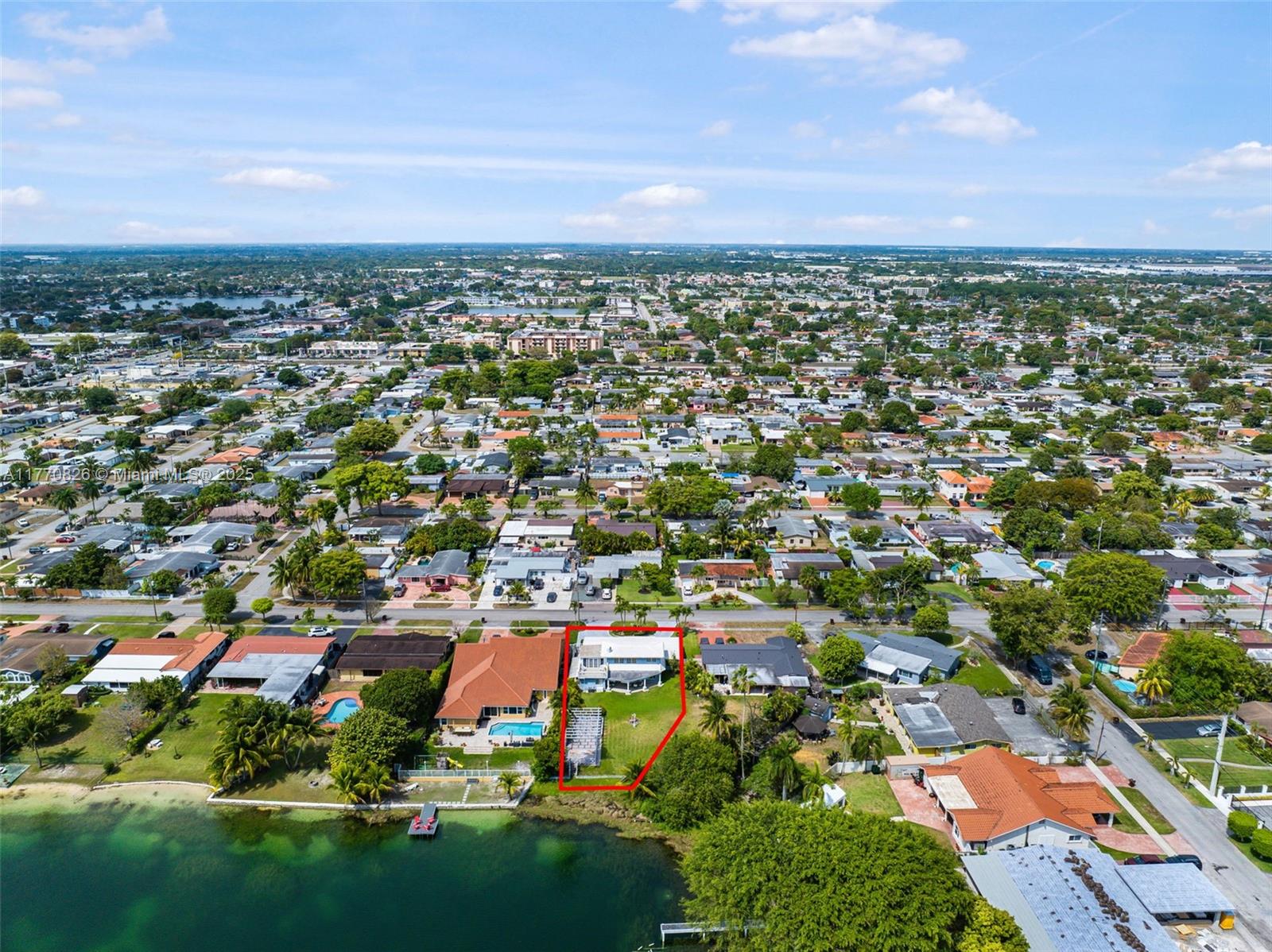 LAKE LAURENCE EST 1ST ADD - Residential