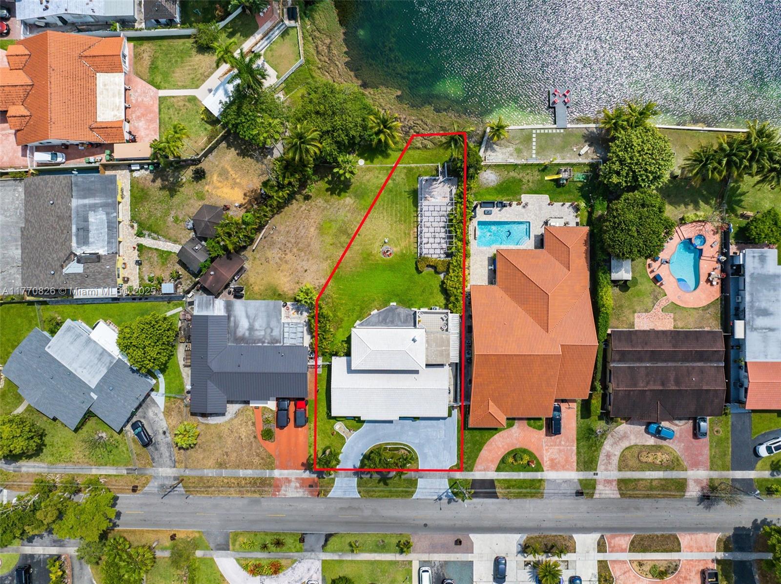 LAKE LAURENCE EST 1ST ADD - Residential