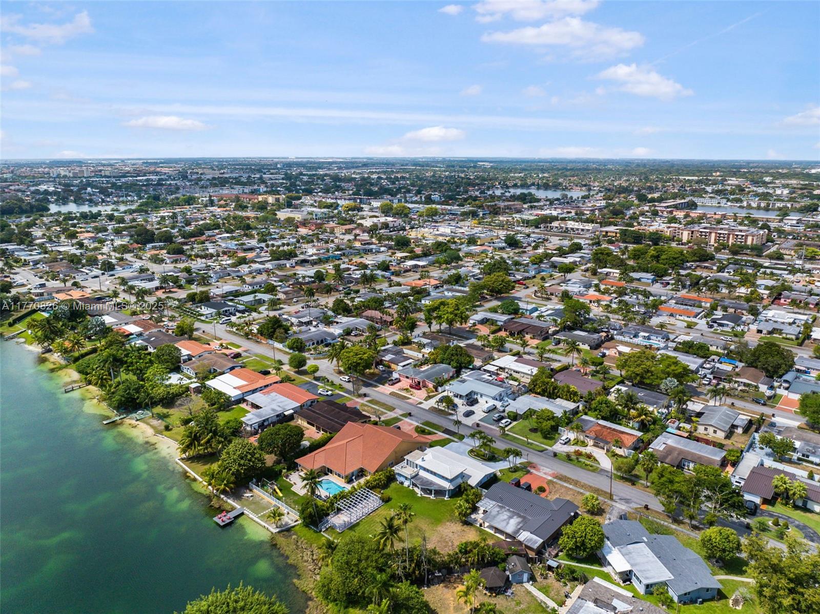 LAKE LAURENCE EST 1ST ADD - Residential
