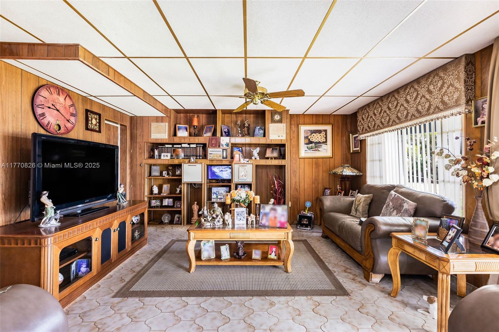 LAKE LAURENCE EST 1ST ADD - Residential