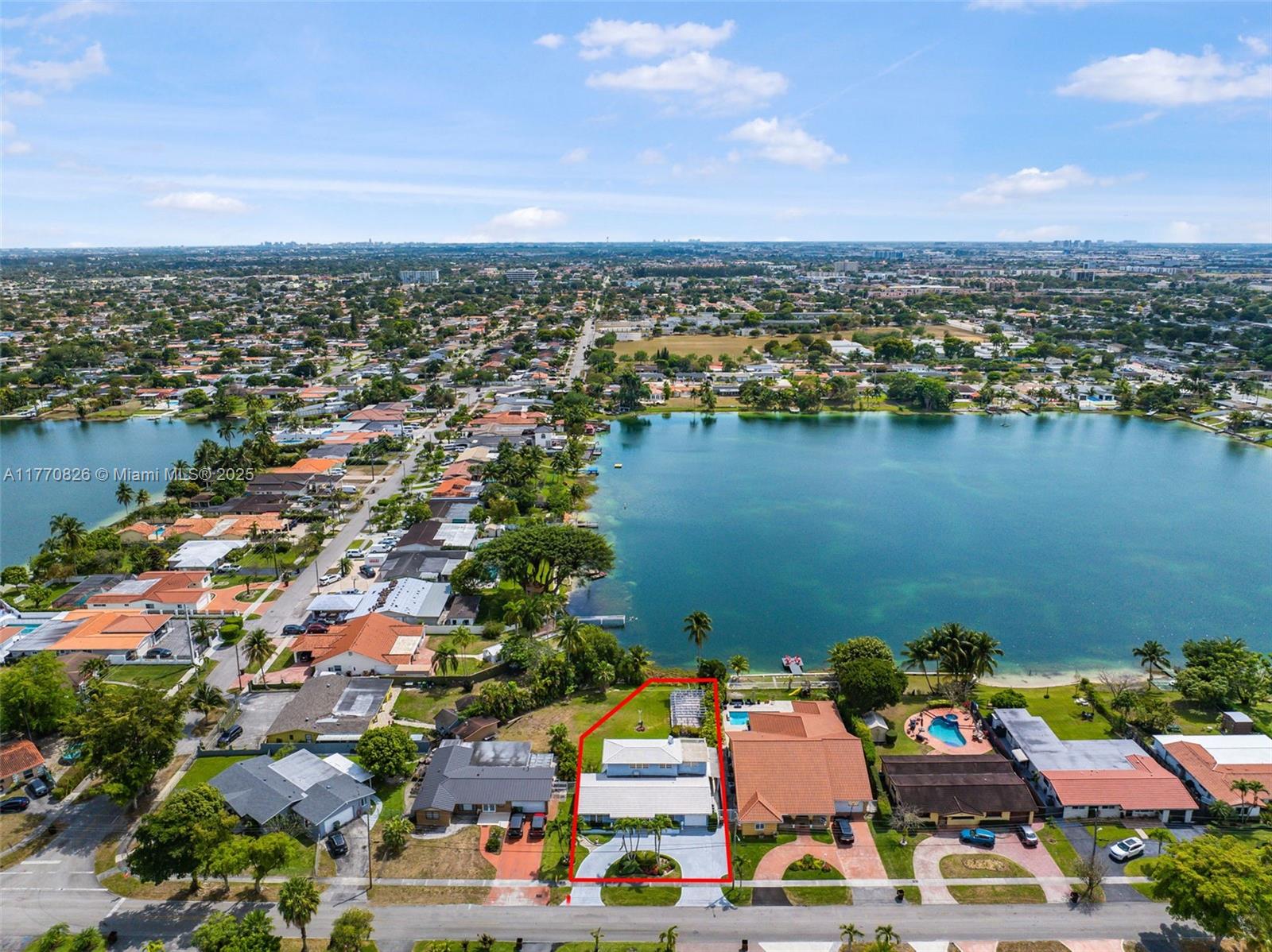 LAKE LAURENCE EST 1ST ADD - Residential