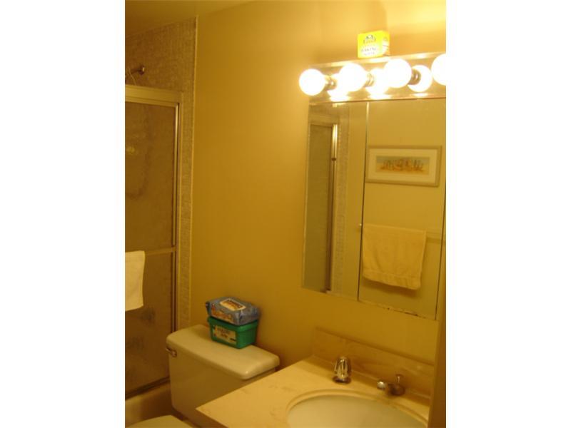 THE HEMISPHERES CONDO - Residential Lease