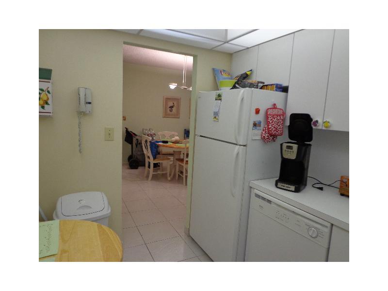 THE HEMISPHERES CONDO - Residential Lease