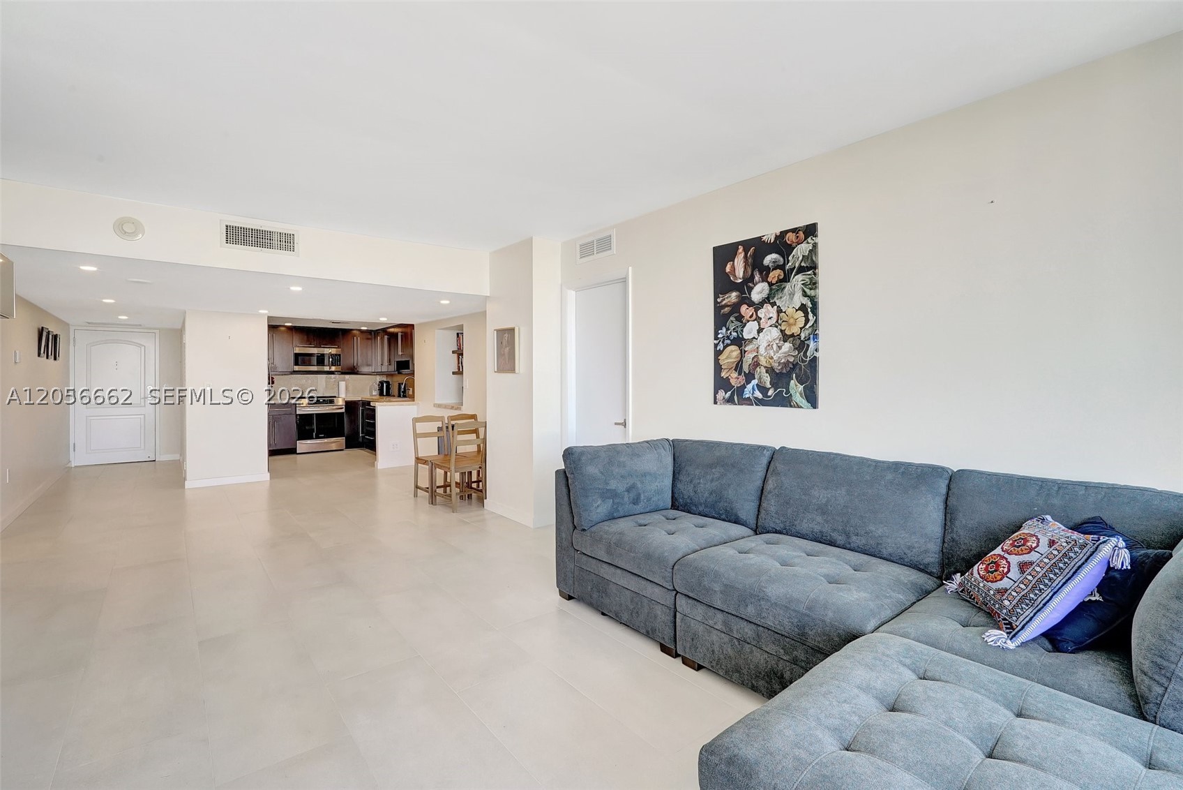 AVENTURA ELDORADO CONDO - Residential