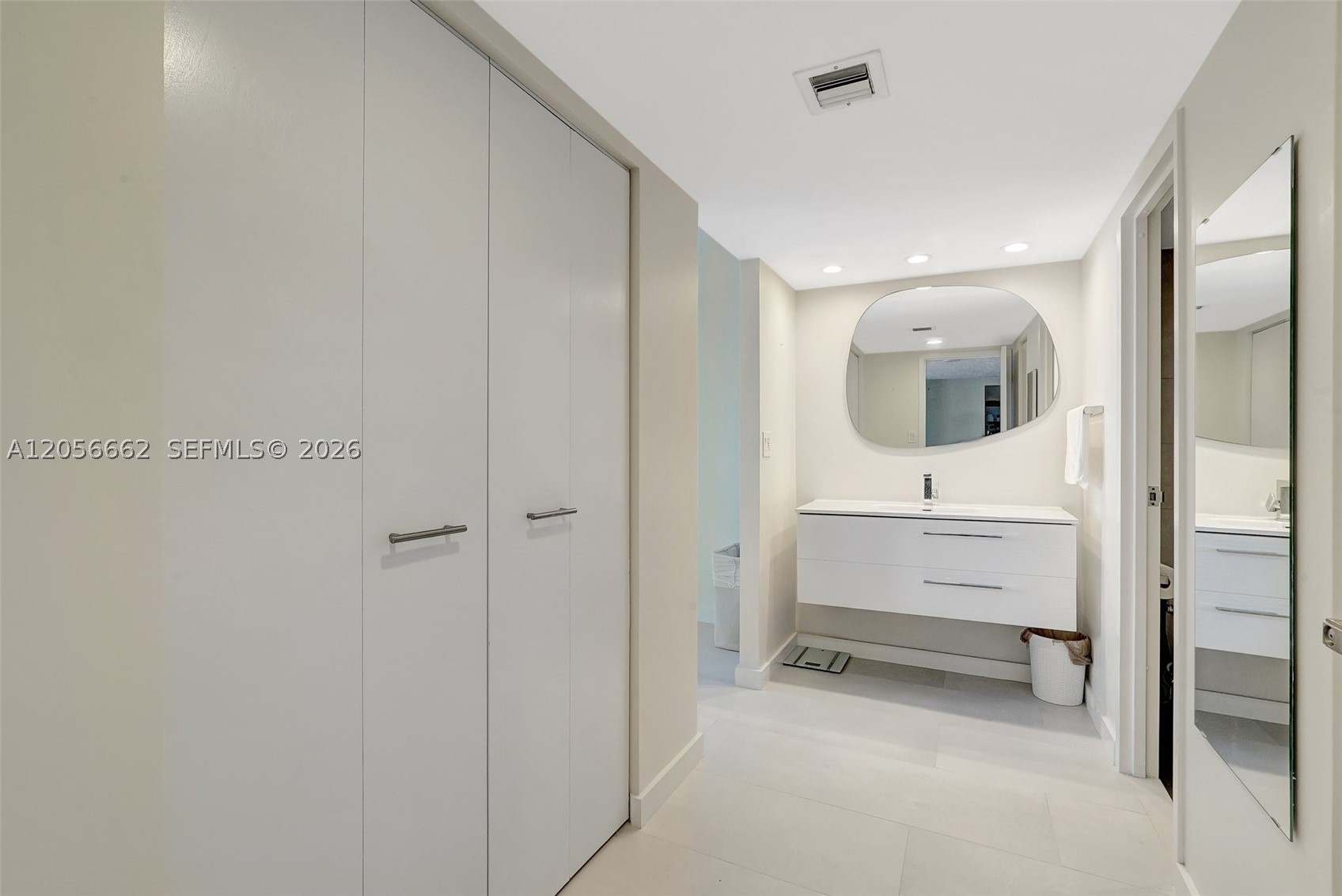 AVENTURA ELDORADO CONDO - Residential