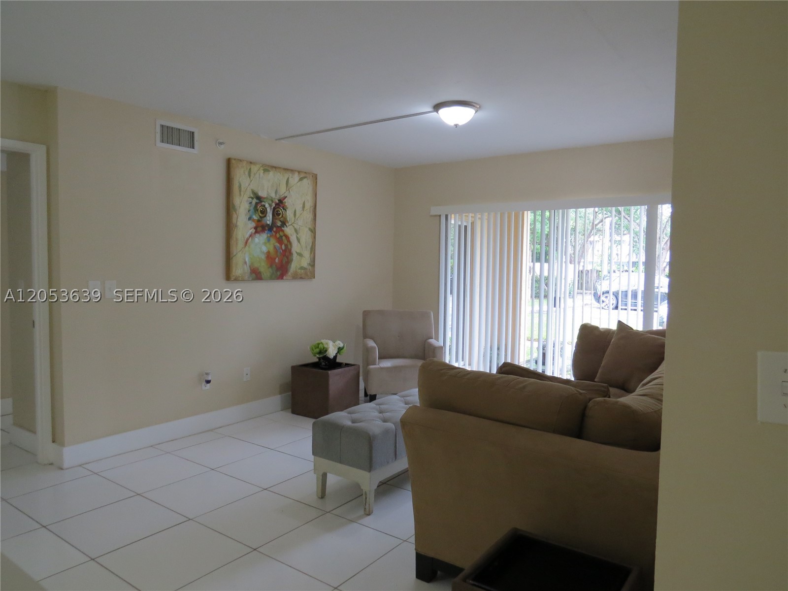 ROYAL GRAND CONDO - Residential