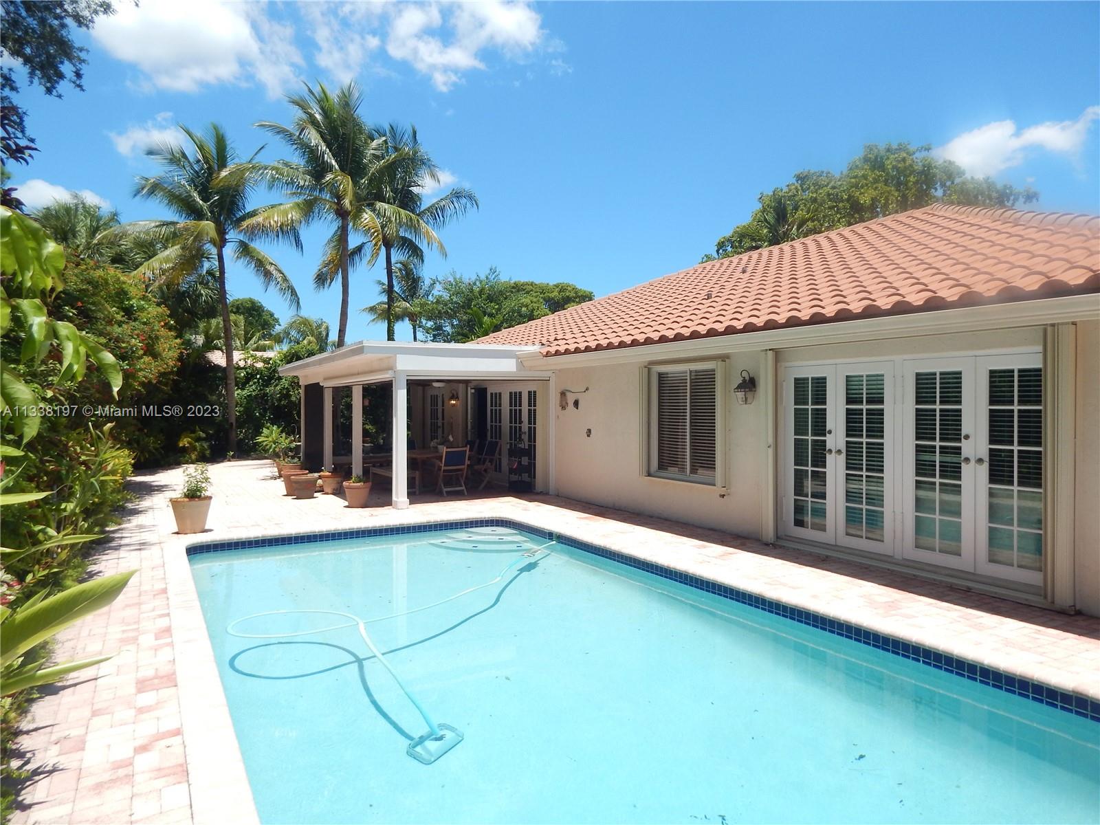 WOODLANDS SEC 1 - Residential Lease