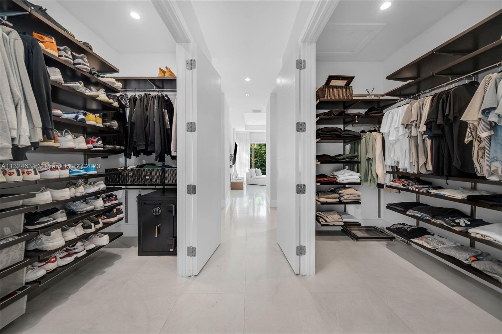 BRICKELL FLAGLER - Residential