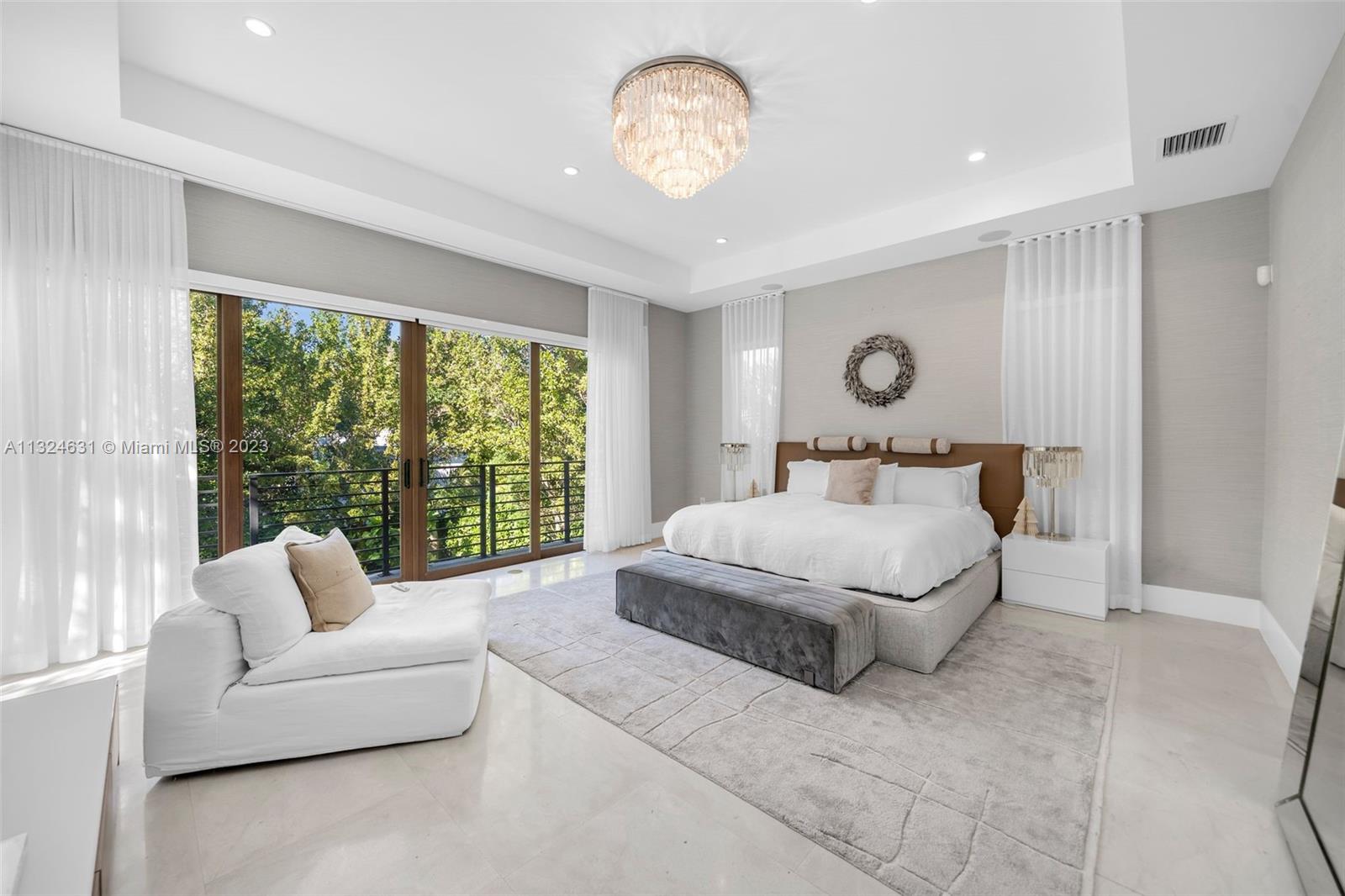 BRICKELL FLAGLER - Residential