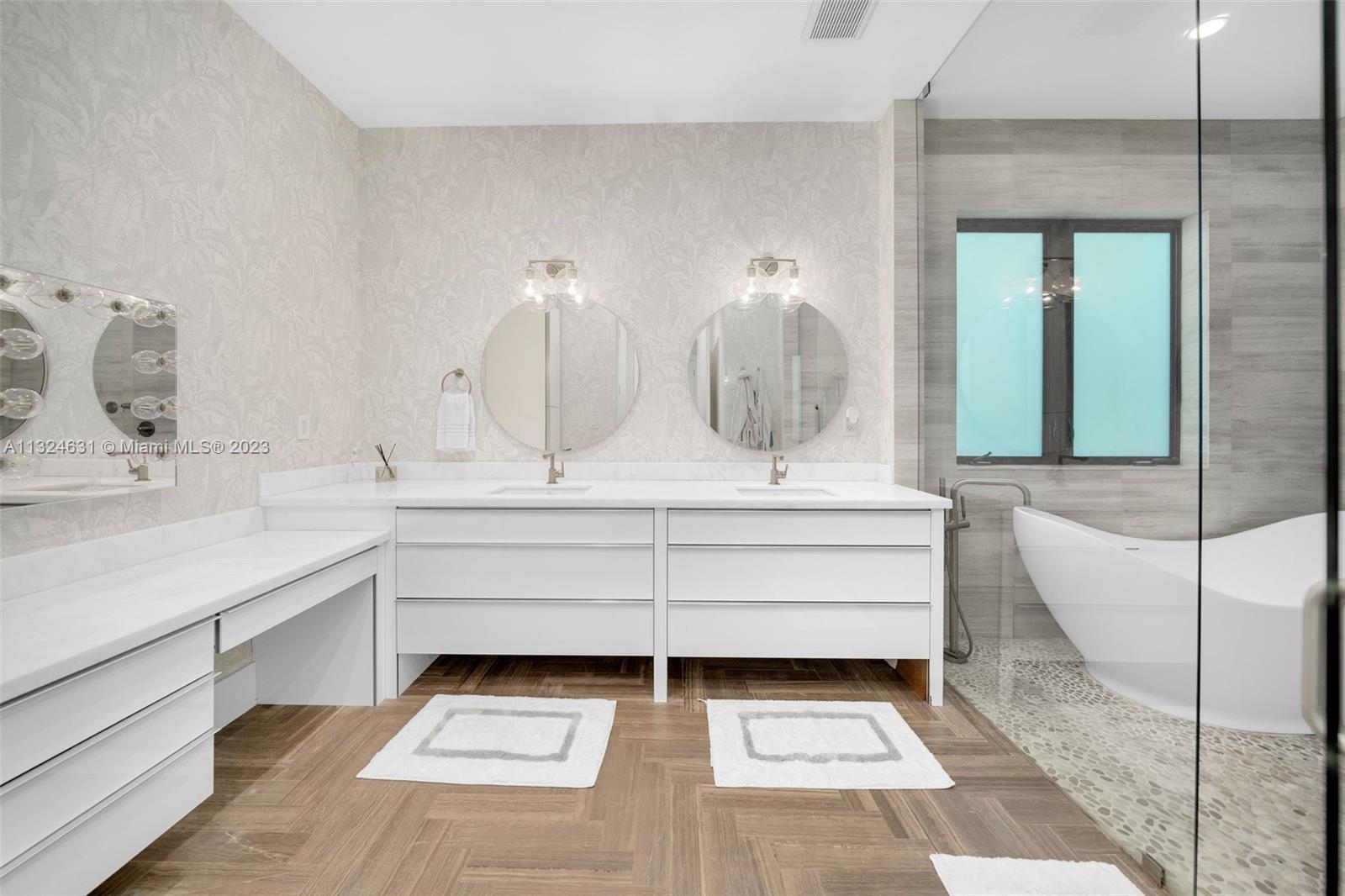 BRICKELL FLAGLER - Residential