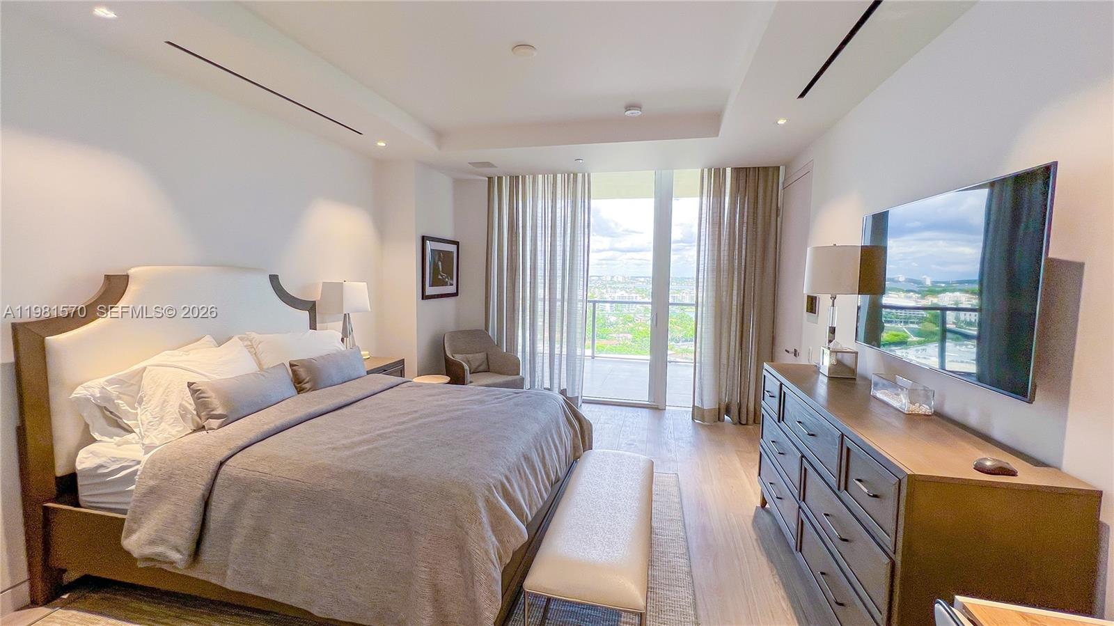 BAL HARBOUR NORTH SOUTH C - Residential