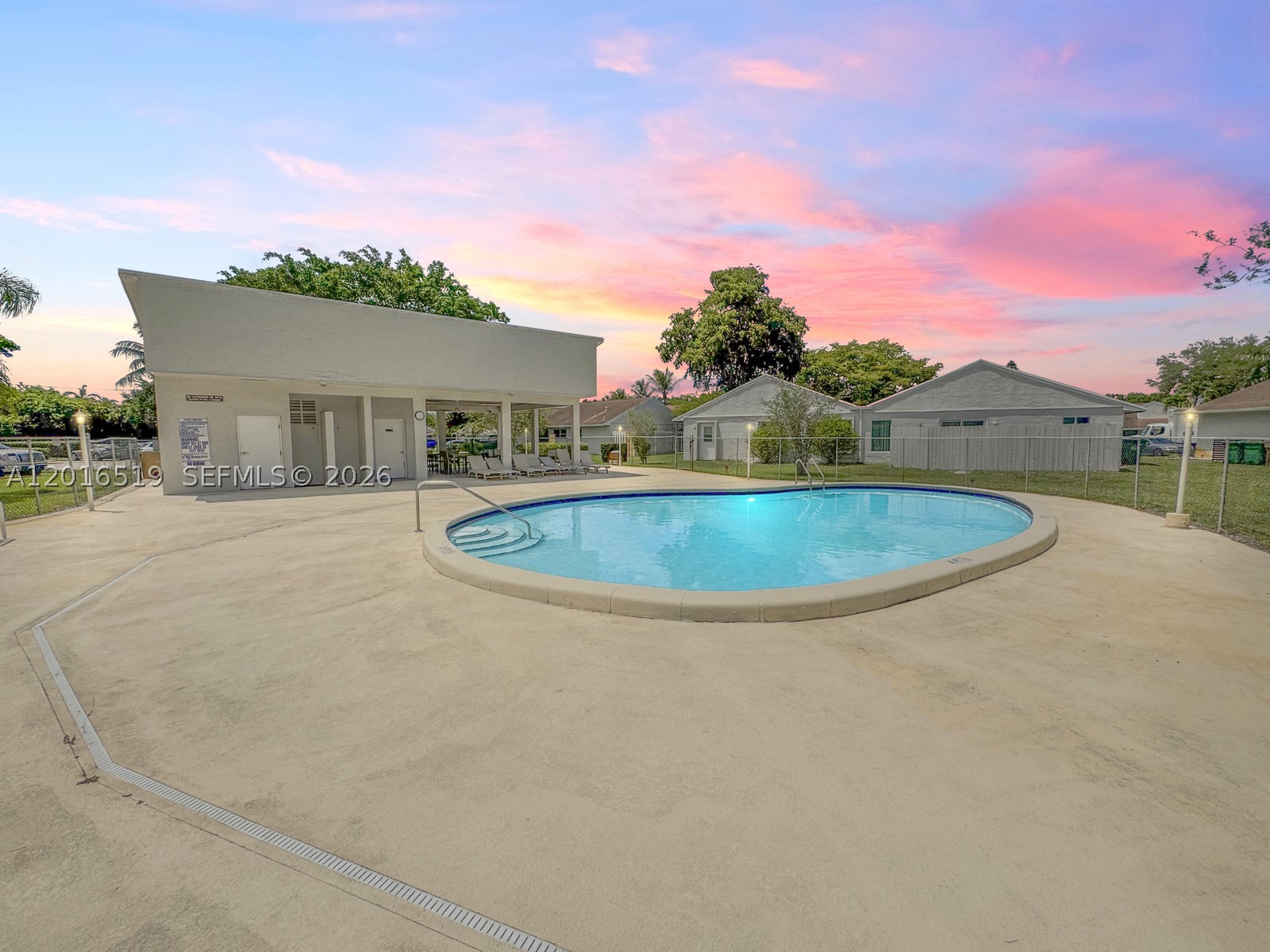 ALPINE WOODS ESTATES - Residential