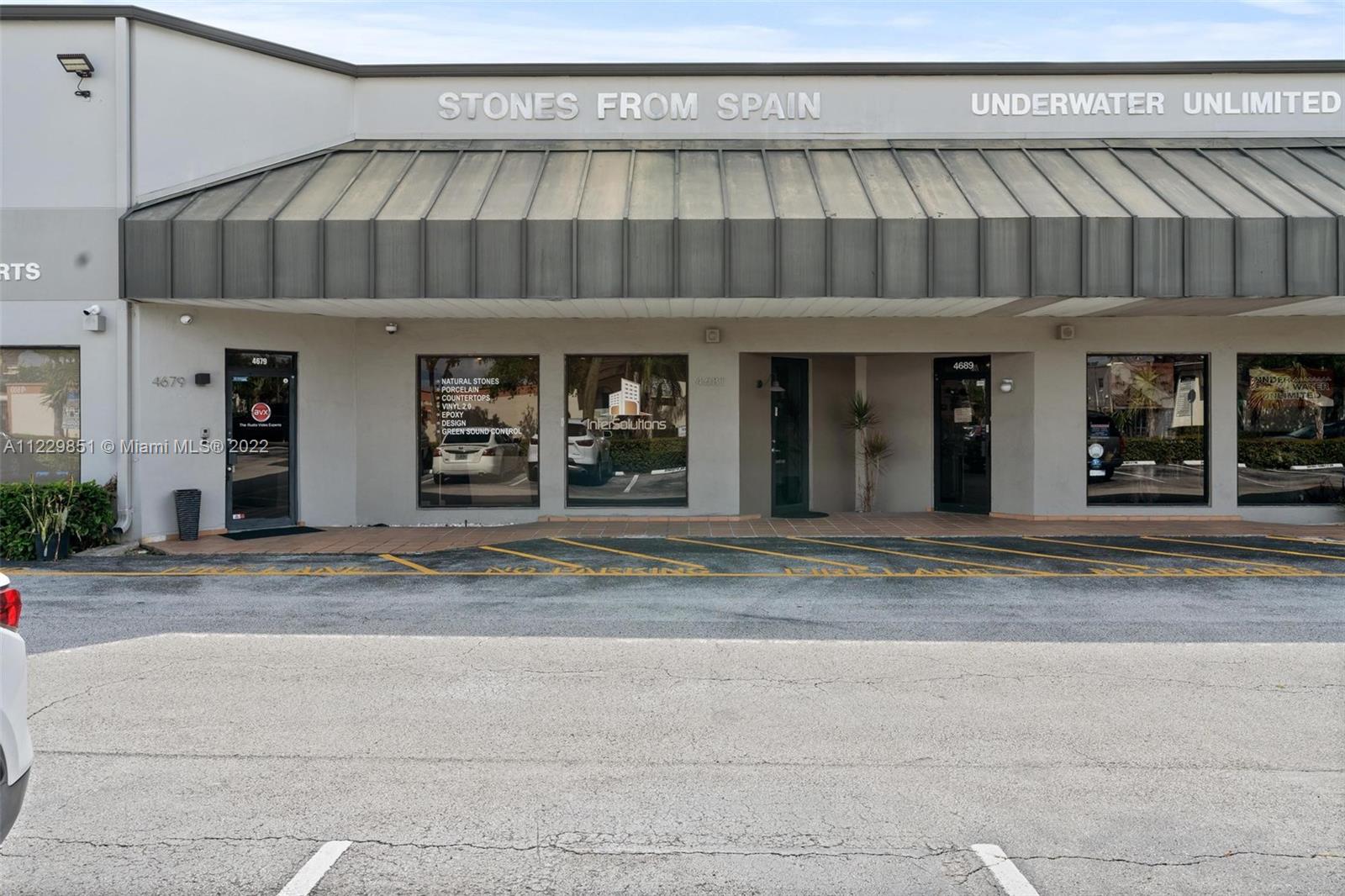 Very desirable Office/Warehouse centrally located at South Miami Business Center (Light manufacturing). Great for showroom, retail, and warehousing. Unit has great exposure to 72 Avenue with assigned parking for costumers in front of the property.  The property is owner occupied and strategically located near main highways Turnpike, Miami International Airport and 826 Palmetto expressway. For more information contact listing agent, easy to show.