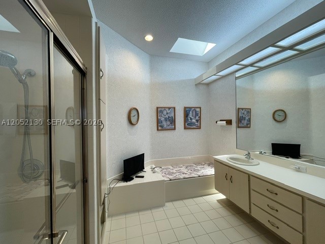 BEAR ISLAND - Residential