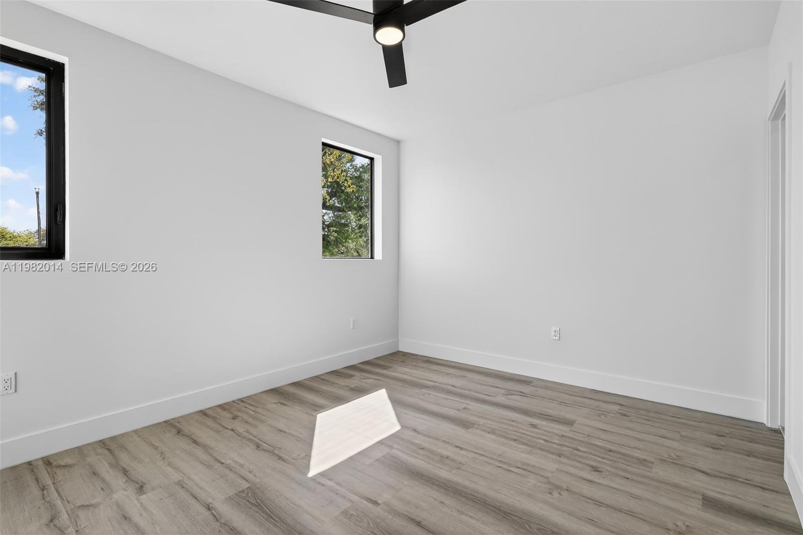 LAURAVILLE GARDENS - Residential