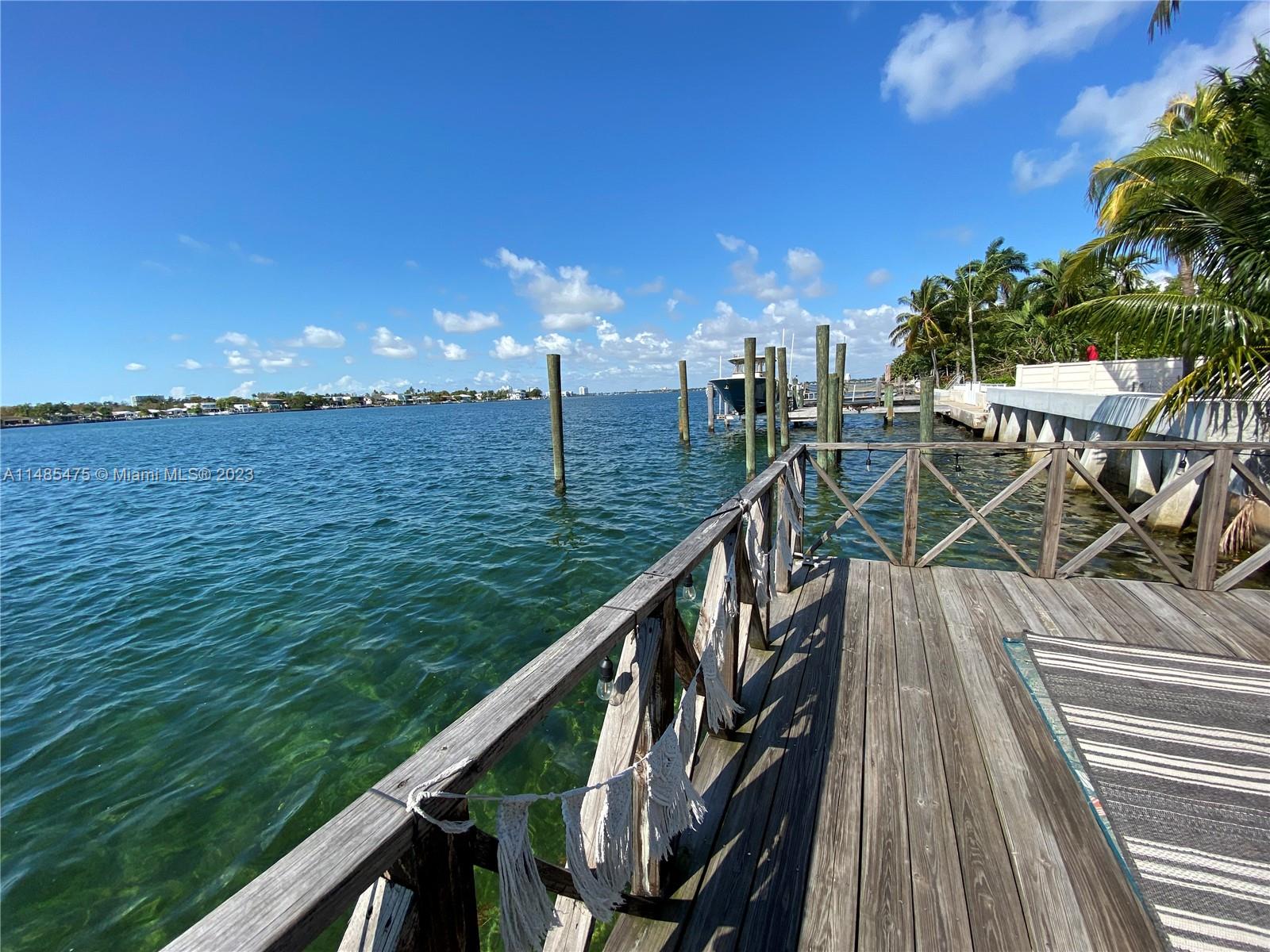 BISCAYNE BEACH-2ND ADDN - Residential