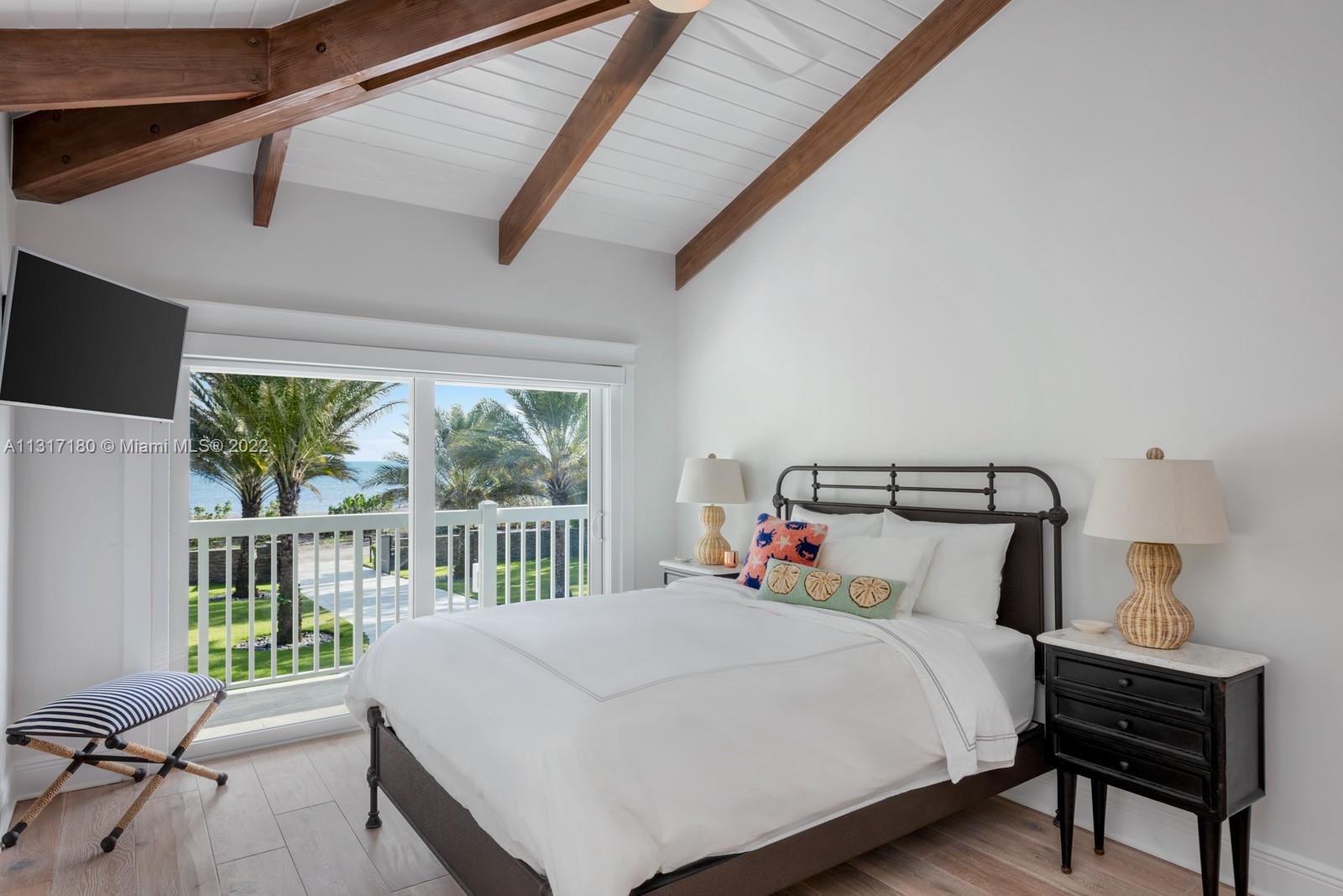MATECUMBE SANDY BEACH - Residential