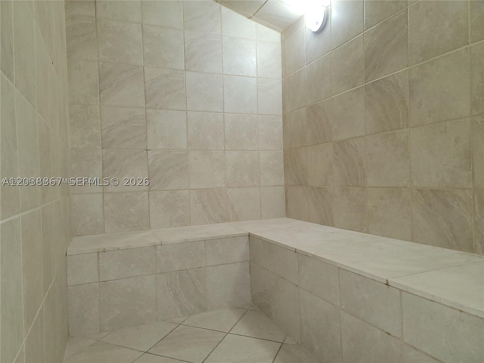 PARKER PLAZA CONDO ESTATE - Residential Lease