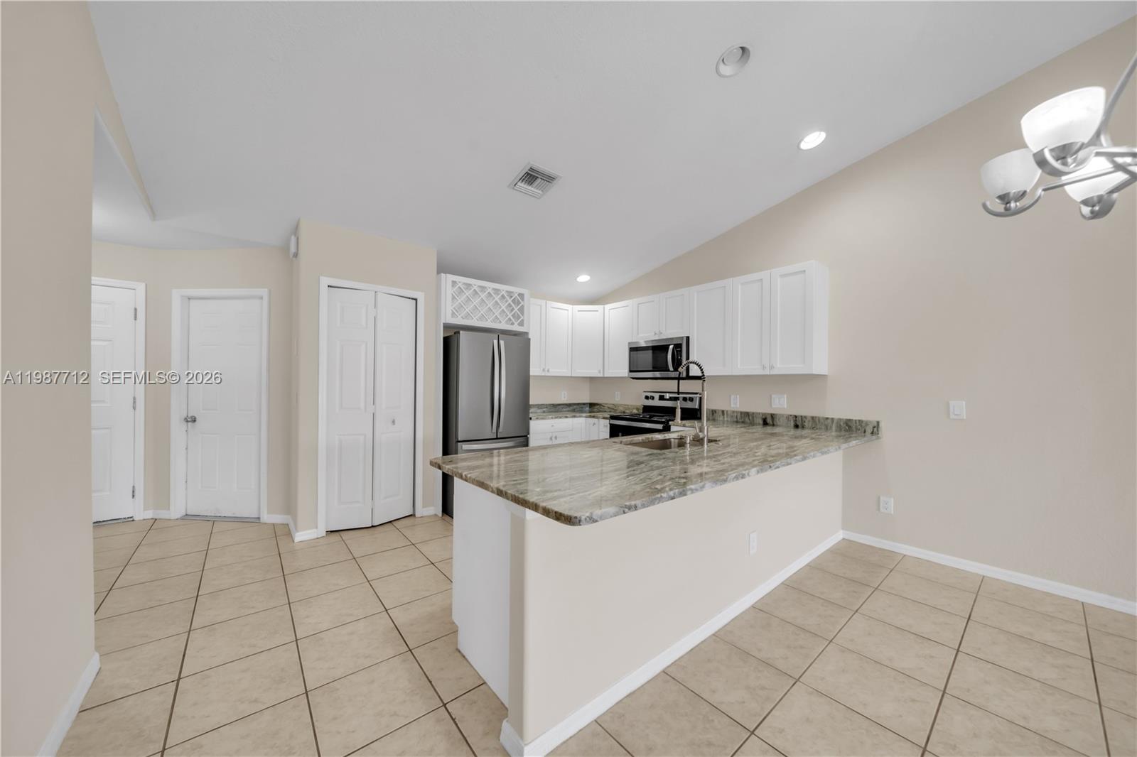 CAPE CORAL - Residential Income