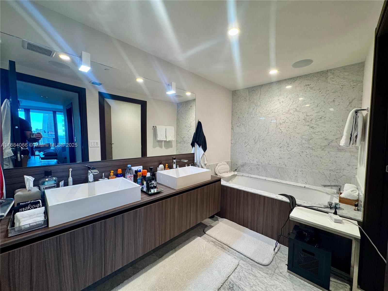 BRICKELL FLATIRON CONDO - Residential