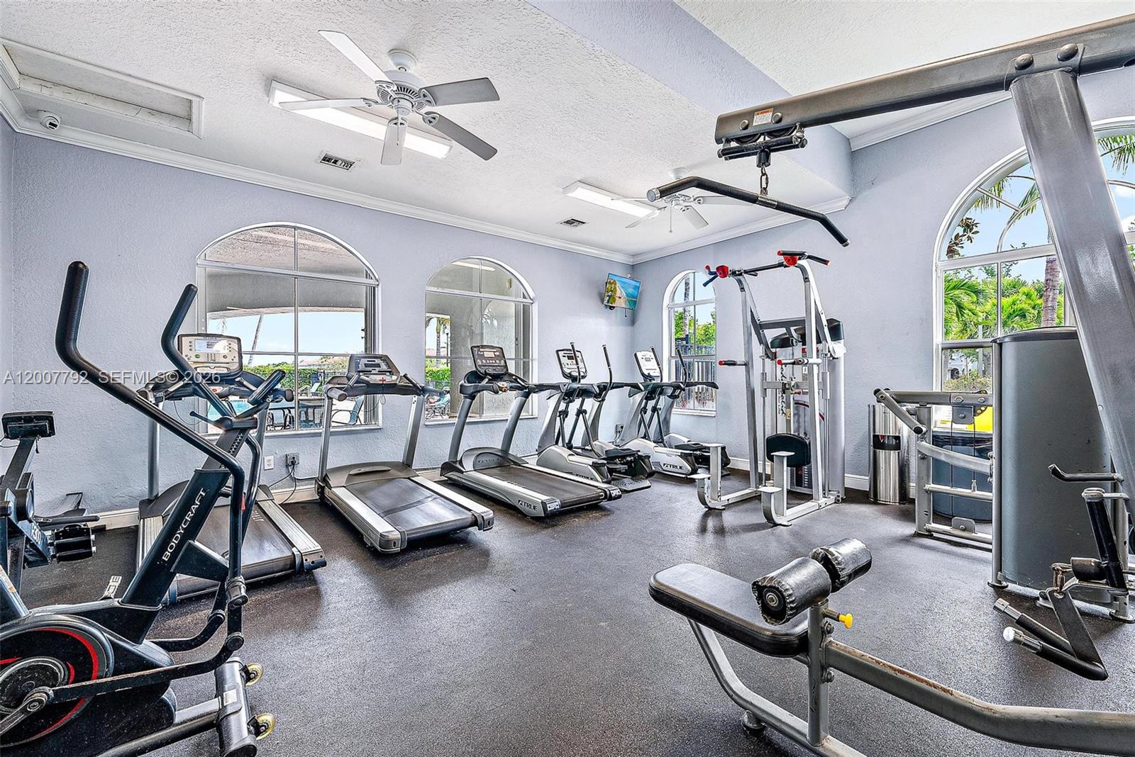 THOUSAND OAKS - Residential