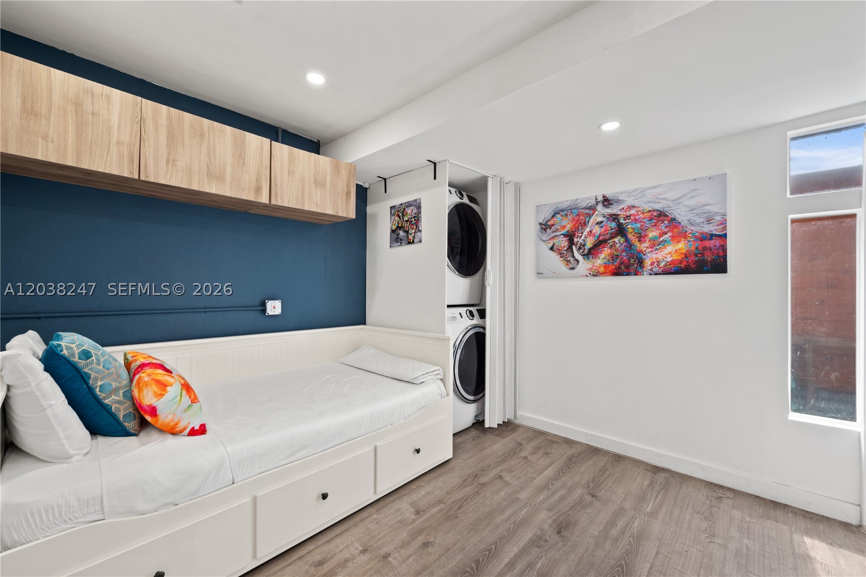 LAWRENCE ESTATES LAND COS - Residential